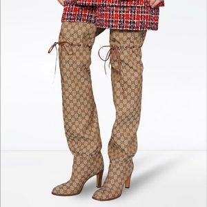 Gucci Lisa GG Supreme Boots